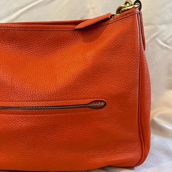 Coach Vibrant Orange Shoulder Bag - Picture 3 of 9